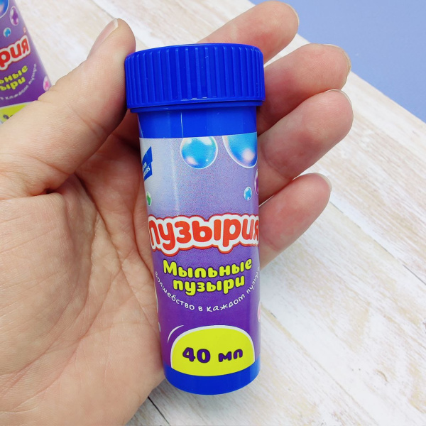 Мыльные пузыри 40 мл., в баночке с палочкой для выдувания